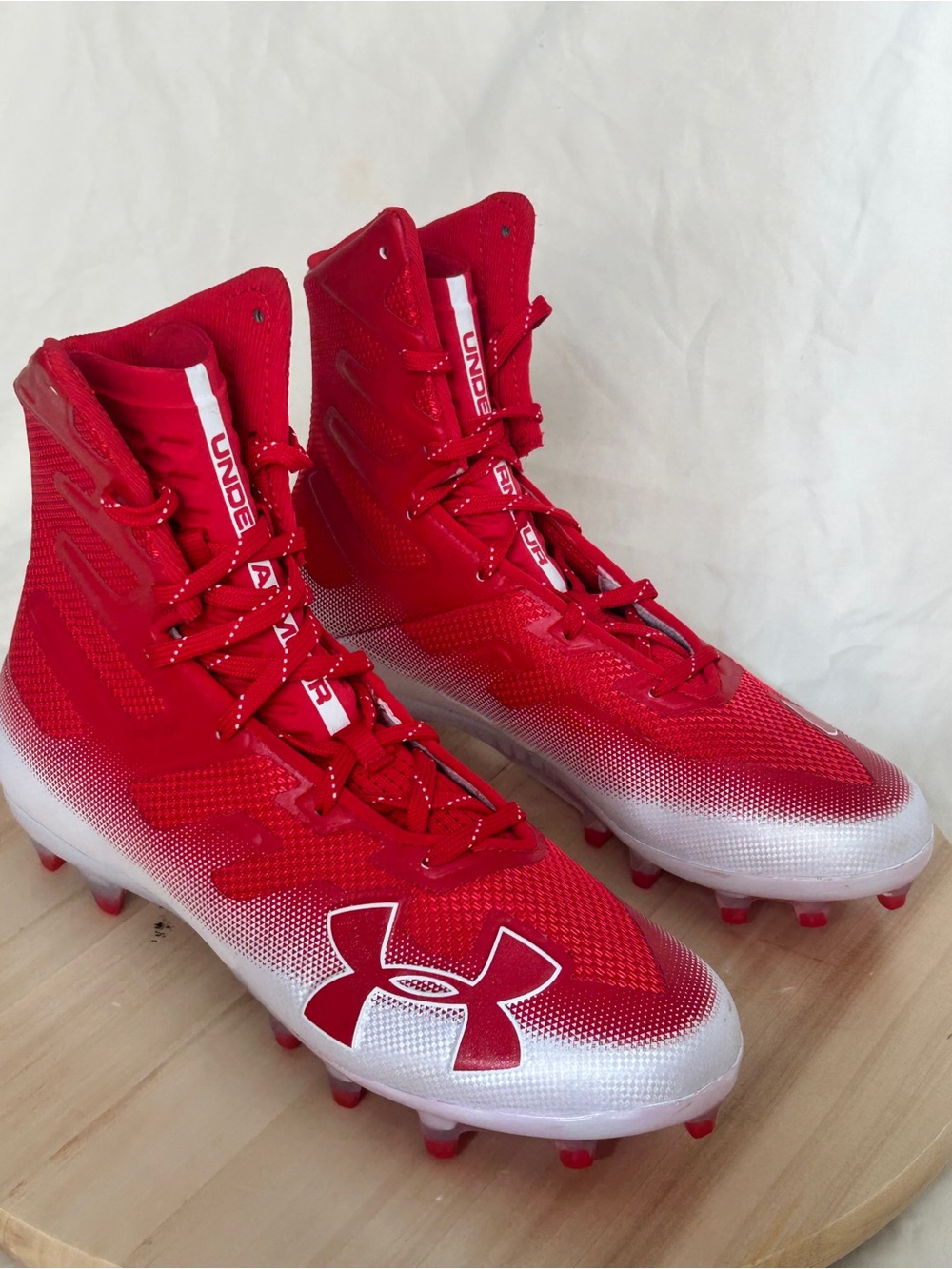 Under Armour Highlight 3021730-600 Football Cleats Red US 9 Medium D - Picture 2 of 6